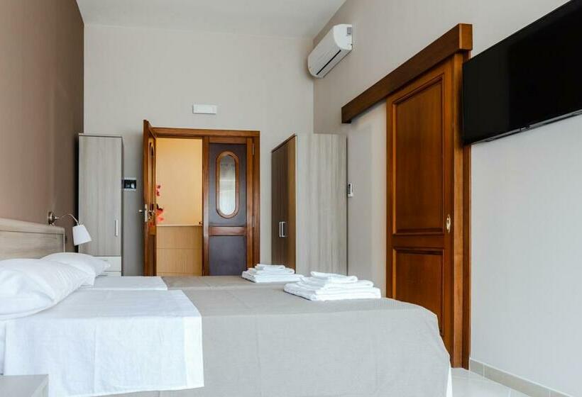 Номер Стандарт, B&b Salento