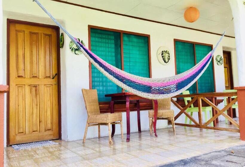 标准间, Cabinas Palmer Makanda
