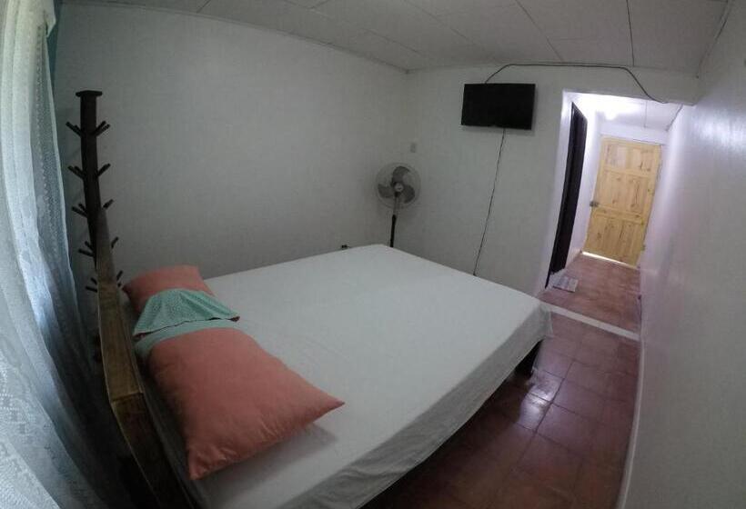 适合残疾人使用的标准间, Cabinas Palmer Makanda