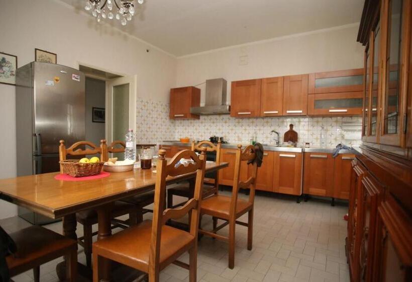 Номер Стандарт, B&b De Carol
