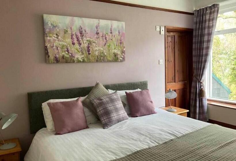 Номер Стандарт, Kestor Inn, Manaton, Dartmoor National Park, Newton Abbot, Devon