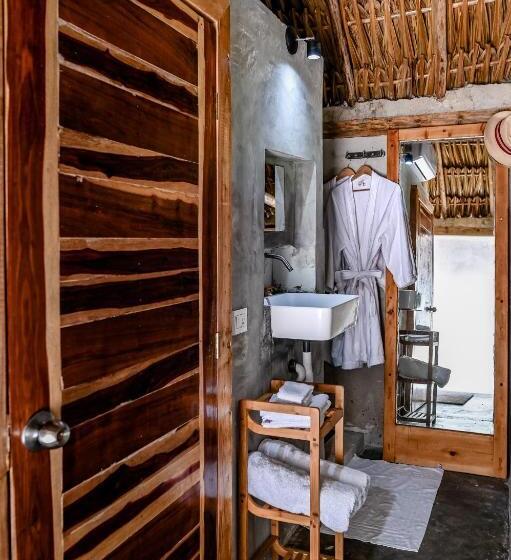 کلبه دلوکس, Casa Mate Beachfront Cabañas El Cuyo