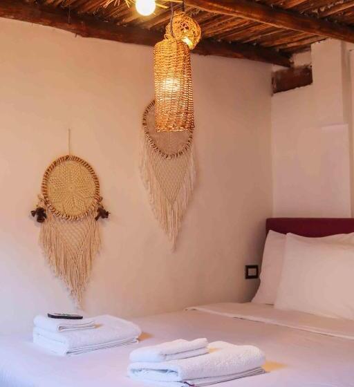 اتاق استاندارد سه تخته با چشم‌انداز باغ, Casa Mate Beachfront Cabañas El Cuyo