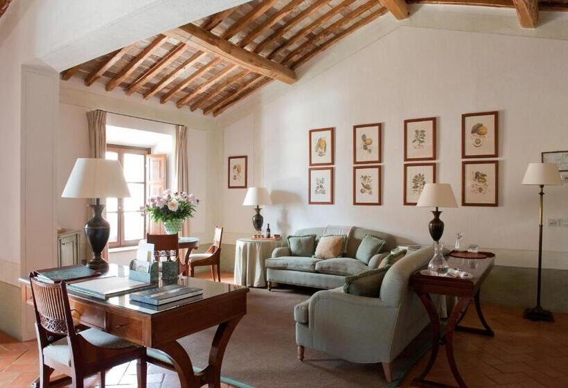 Люкс Повышенной Комфортности, Castello Banfi   Il Borgo   Relais Et Chateaux