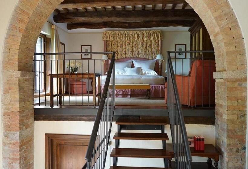 Полулюкс, Castello Banfi   Il Borgo   Relais Et Chateaux