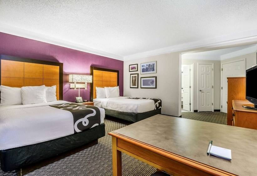 Номер Стандарт 2 Двуспальные Кровати, La Quinta Inn & Suites By Wyndham Myrtle Beach Broadway Area