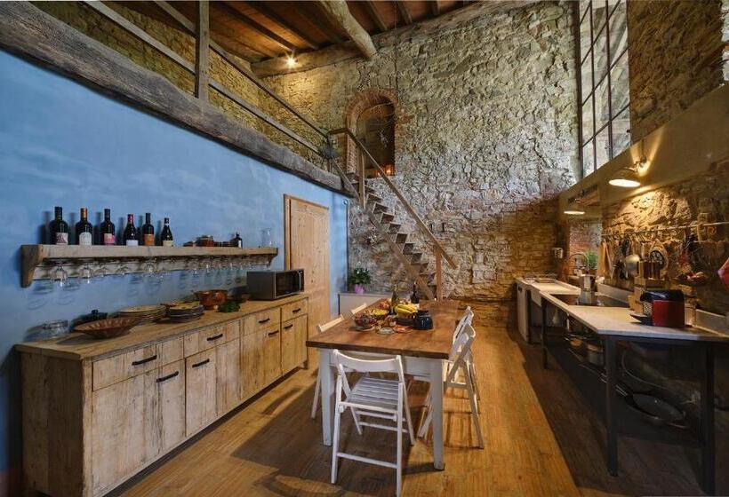 豪华园景房, Il Castello Di Tassara