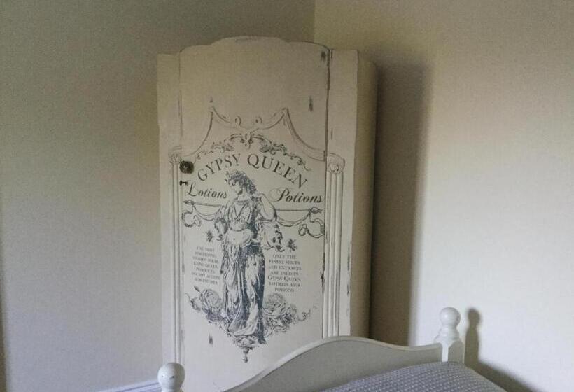 주니어 스위트 발코니, The Old Grain Store Bed & Breakfast
