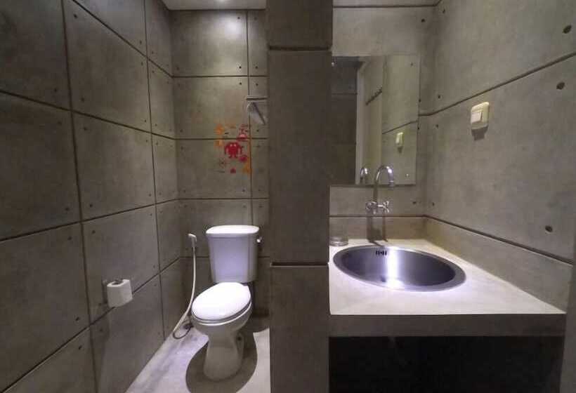 Номер Стандарт, Flat06. Cipete