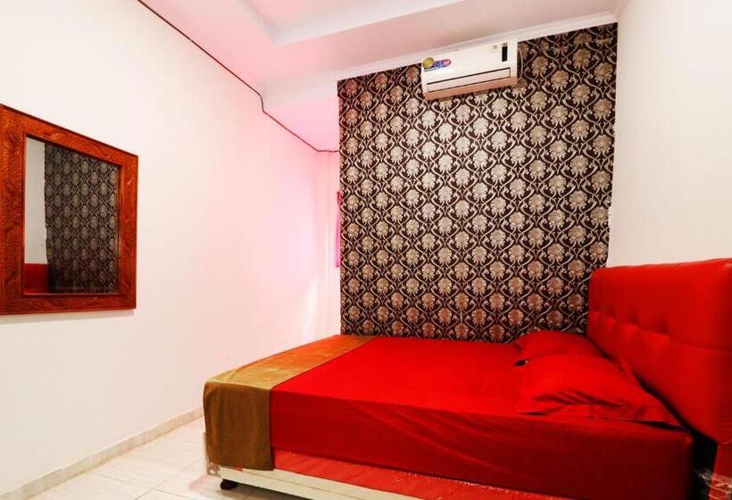 Номер Стандарт, Ombey Guest House