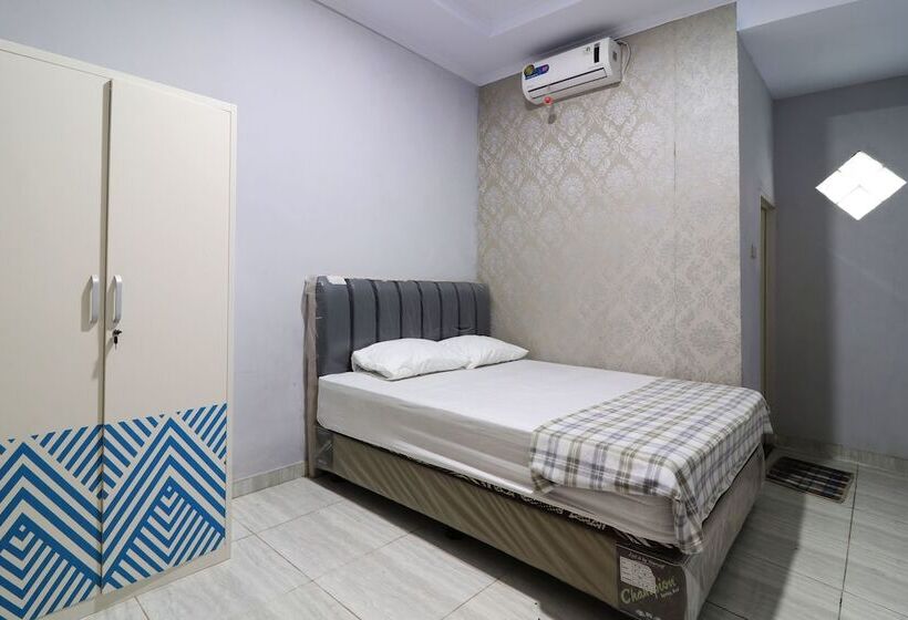 Номер Стандарт, Ombey Guest House