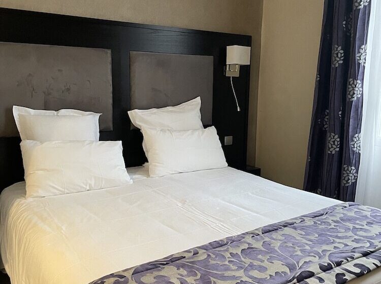 스탠다드 룸, Hôtel L'univers