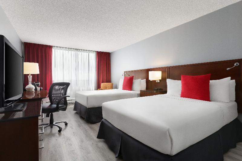 Номер Стандарт, Travelodge By Wyndham Quebec City Hotel & Convention Centre