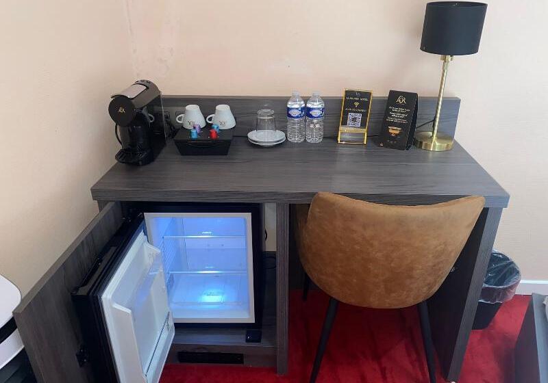Номер Superior, Top Star Hotel Tagum