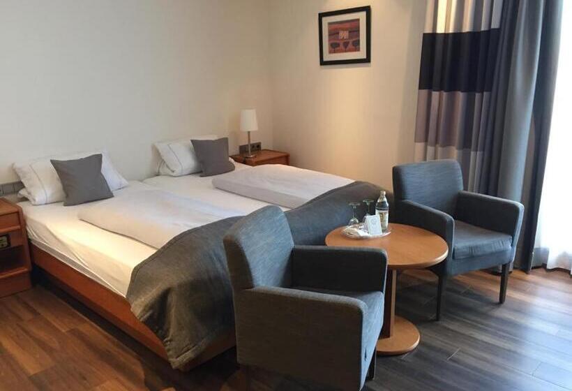 Номер Стандарт, Landidyll Hotel Zum Freden
