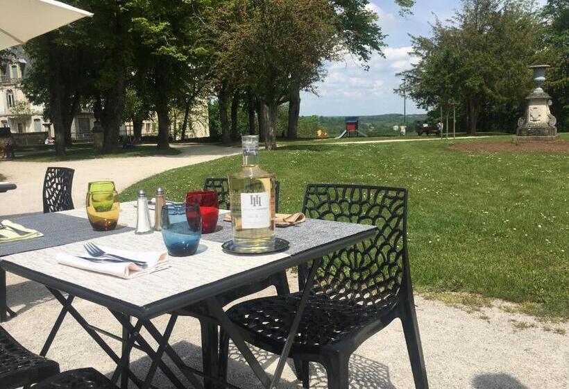 Номер Комфорт, Hôtel Restaurant Des Remparts
