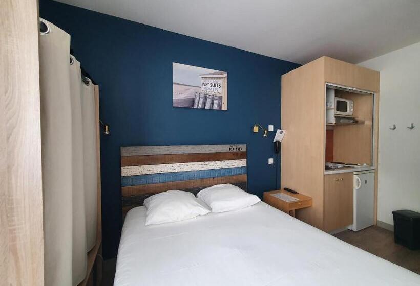 Студия Стандарт, Hôtel Le Rivage