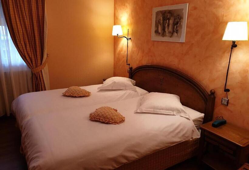 Номер Стандарт, Logis Hotel Restaurant Le Faudé