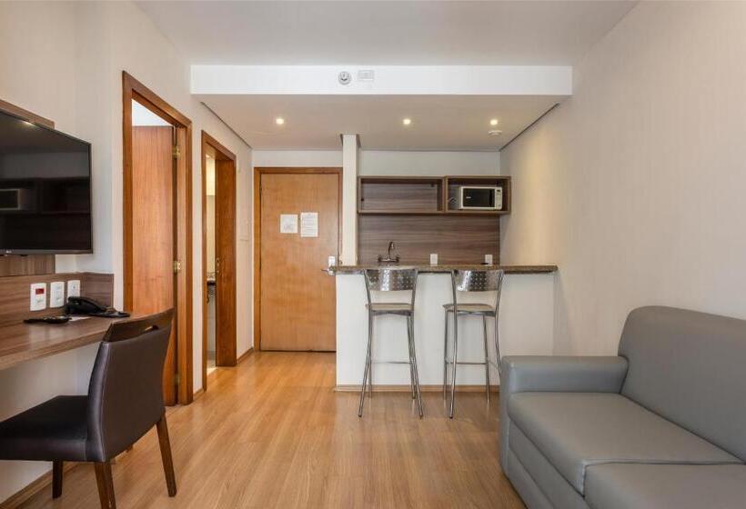 스탠다드 룸, Blue Tree Towers Millenium Porto Alegre