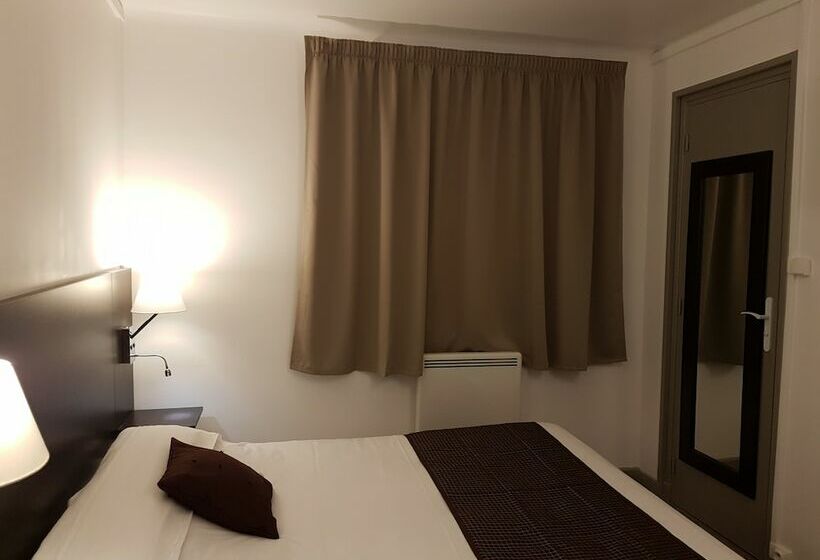 اتاق استاندارد, Nevers