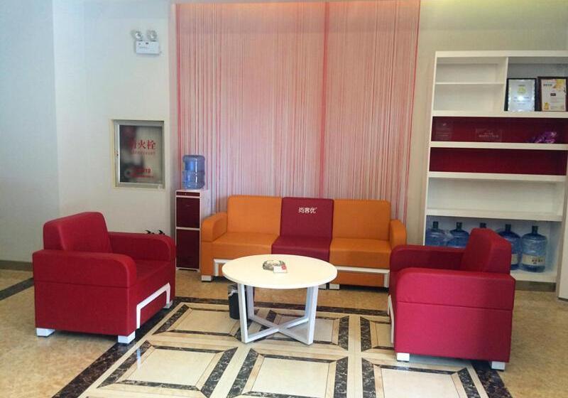 Номер Стандарт, Thank Inn Chain Hotel Henan Xinyang Shangcheng County Huayuan Road