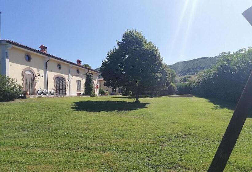 １ベッドルームペントハウスアパート, Valle Del Poggio