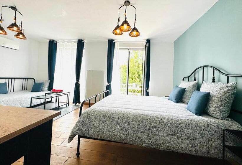 Люкс с Балконом, Reims Sherpa Guest House