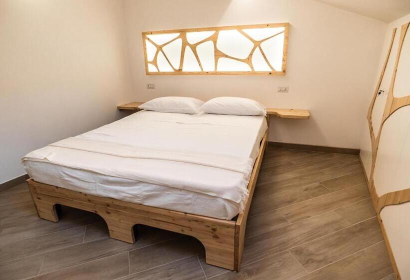 Номер Стандарт, A Casa Di