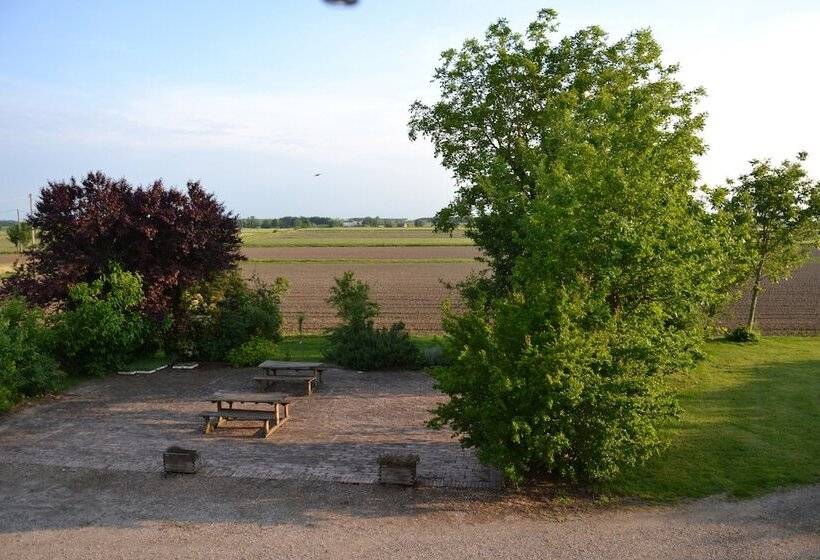 Четырехместный Номер Стандарт, Agriturismo La Rovere