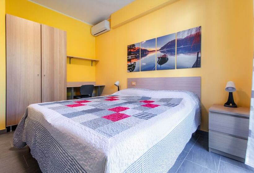 اتاق لوکس, Casa Livio  Rooms And Studios