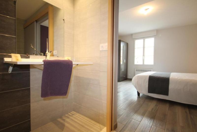 Номер Стандарт, Auberge De La Cloche