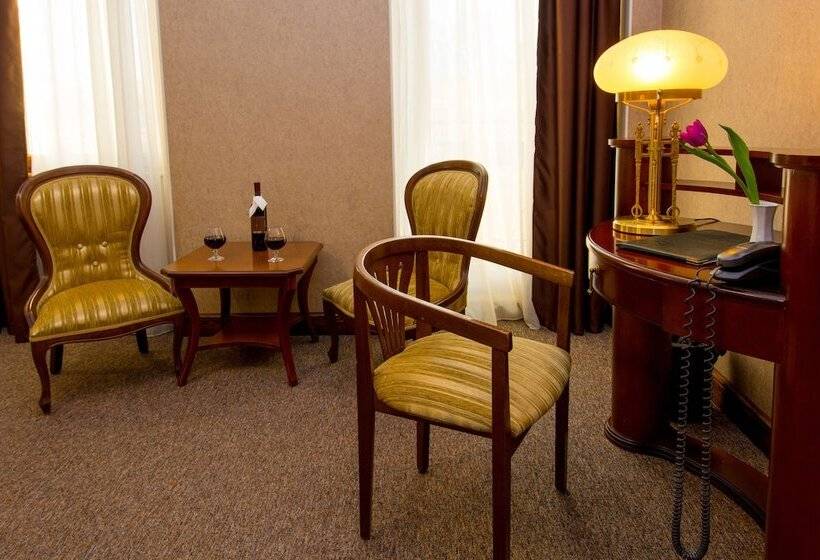 اتاق راحتی, Boutique Hotel Villa Mtiebi