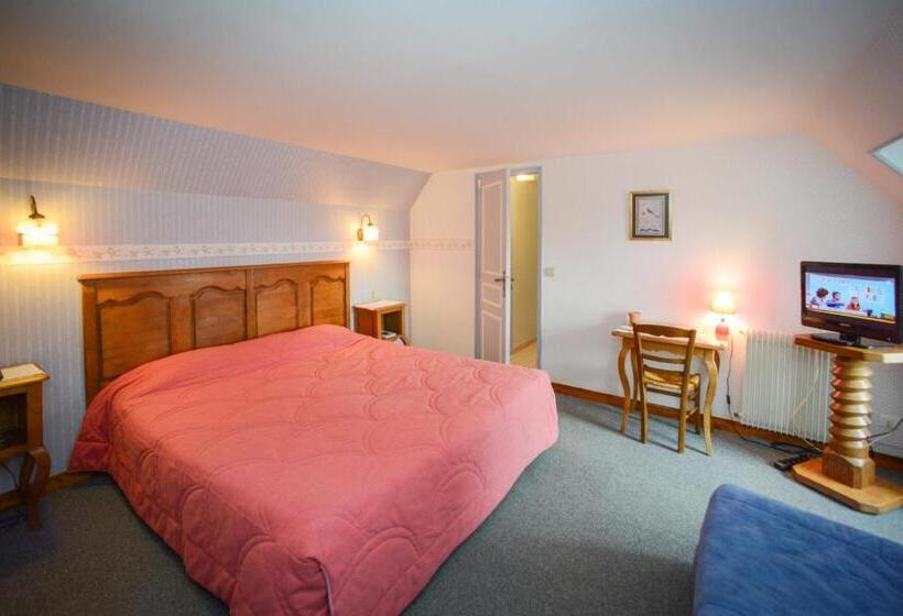 Номер Стандарт, Manoir De L Acherie
