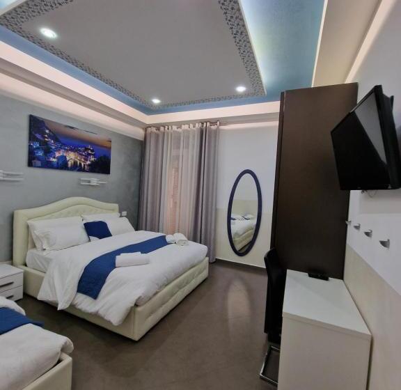 Трехместный Номер Стандарт с Балконом, Ari Guest House