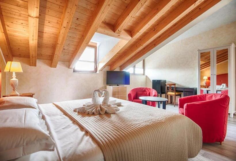 Superior Room, Lady Verona Residence
