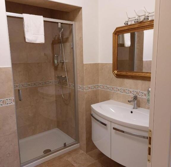 Superior Room River View, Lady Verona Residence