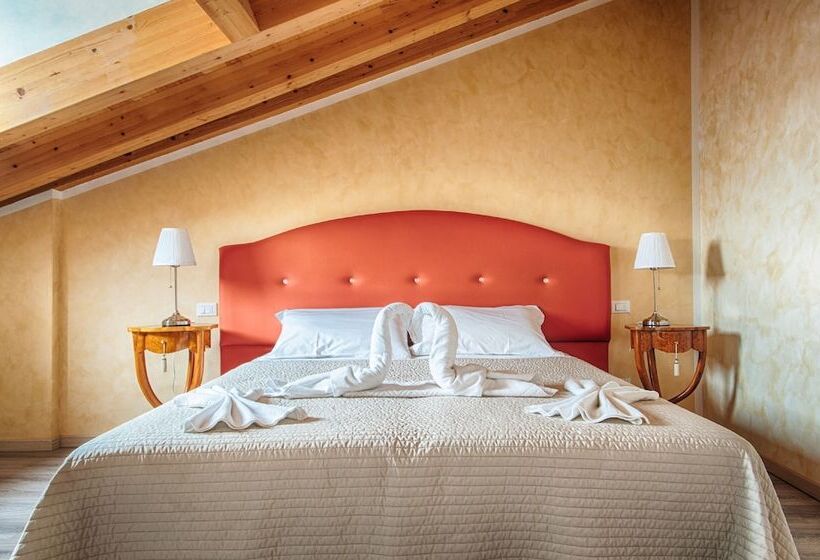 Superior Room, Lady Verona Residence