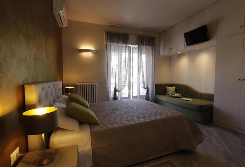 اتاق استاندارد سه نفره, B&b Da Peo