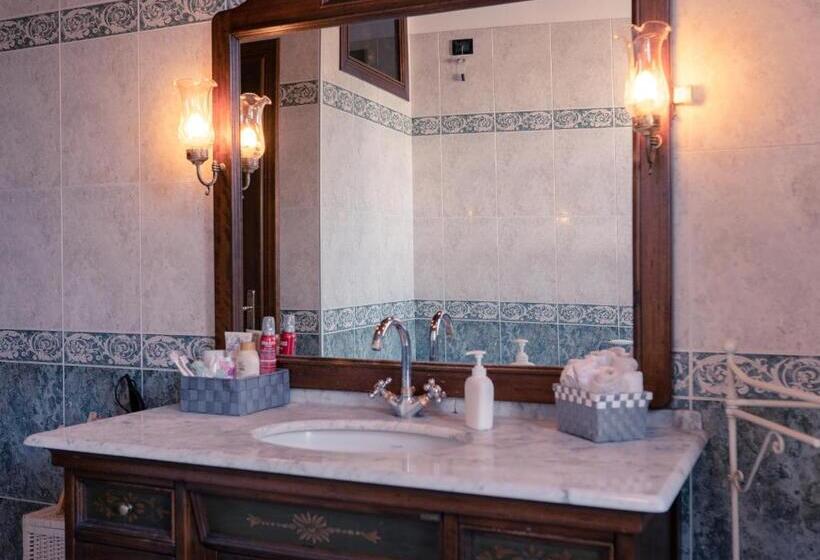 Standard room with outdoor bath, Casa Stefy