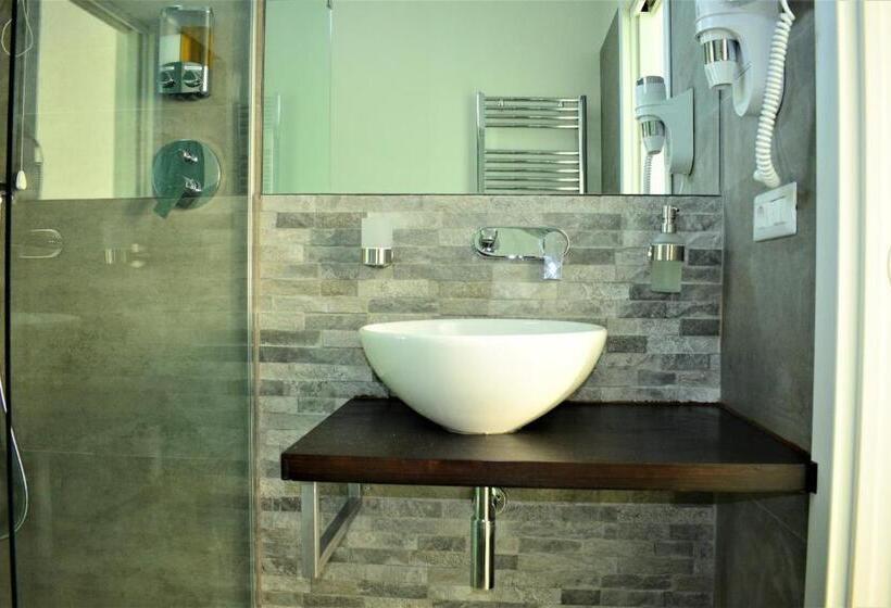 اتاق استاندارد سه نفره, B&b Vietri 360