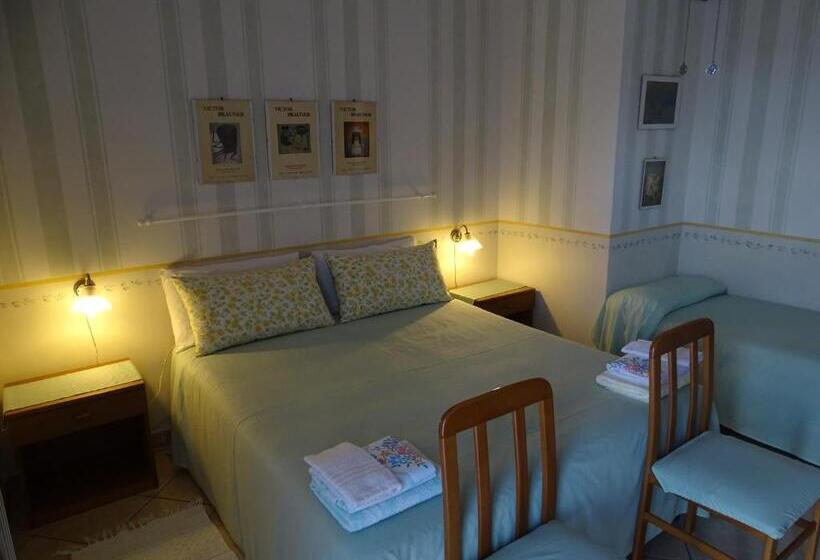 Номер Стандарт Трехместный, La Casa Del Sole