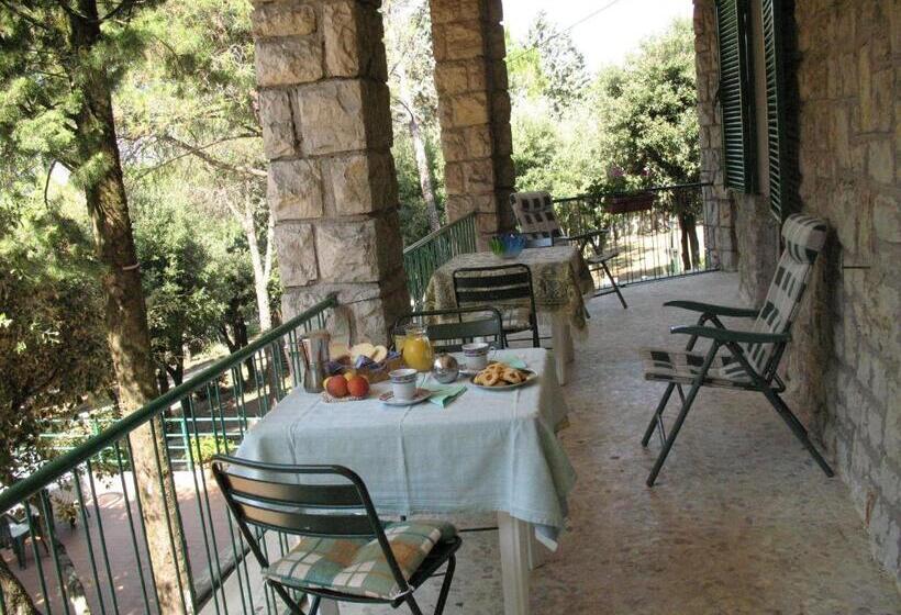اتاق استاندارد سه نفره, B&b La Principessa