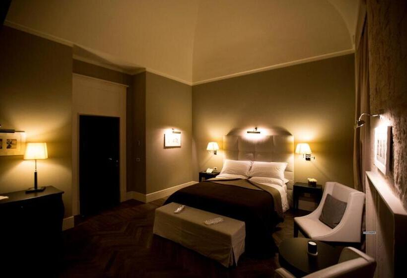 Полулюкс, Relais Il Santissimo