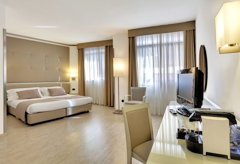 スタンダードルーム, Mediterraneo Palace