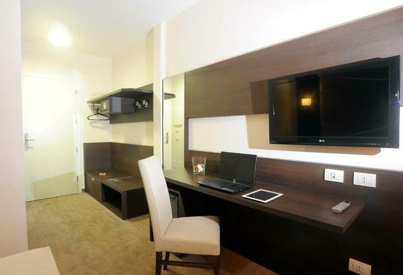 Номер Deluxe, Palace Inn Rome Fiano