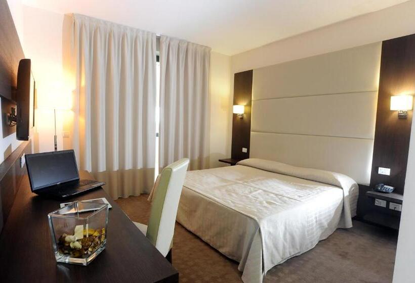 Номер Deluxe, Palace Inn Rome Fiano