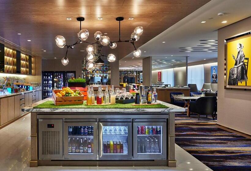Номер Executive Кровать Кинг, Pullman Kuala Lumpur City Centre Hotel & Residences