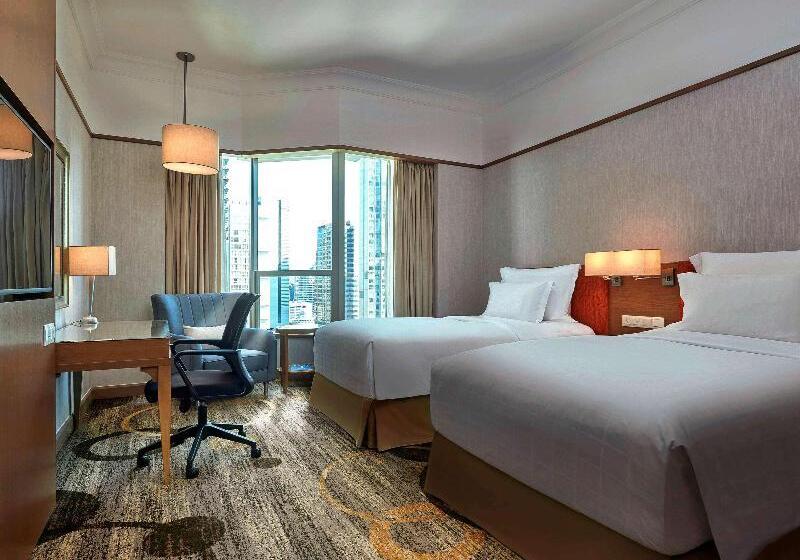 Номер Deluxe, Pullman Kuala Lumpur City Centre Hotel & Residences