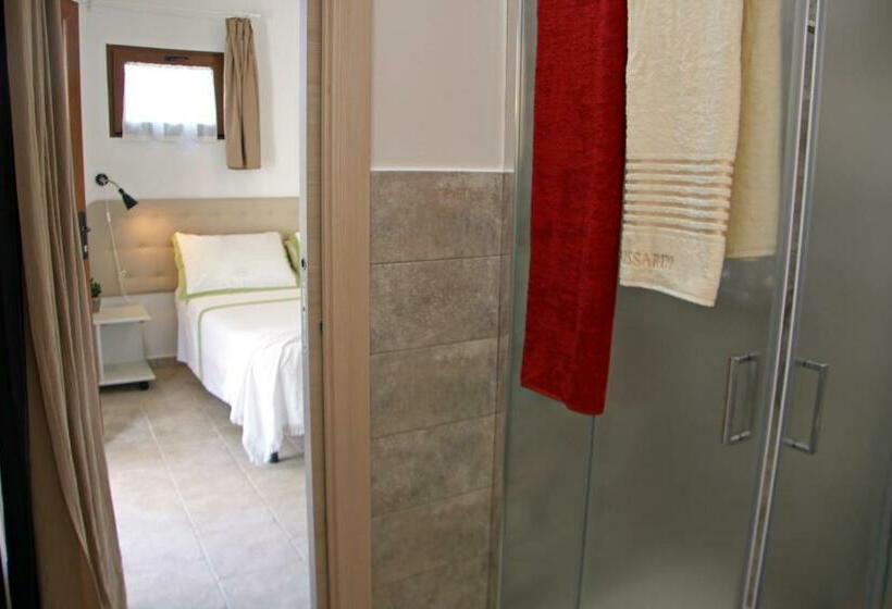 Трехместный Номер Deluxe, B&b Villa Sofia
