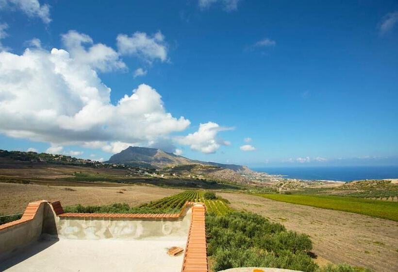 ویلا دلوکس 2 خوابه, Villa Panoramica Sul Mare